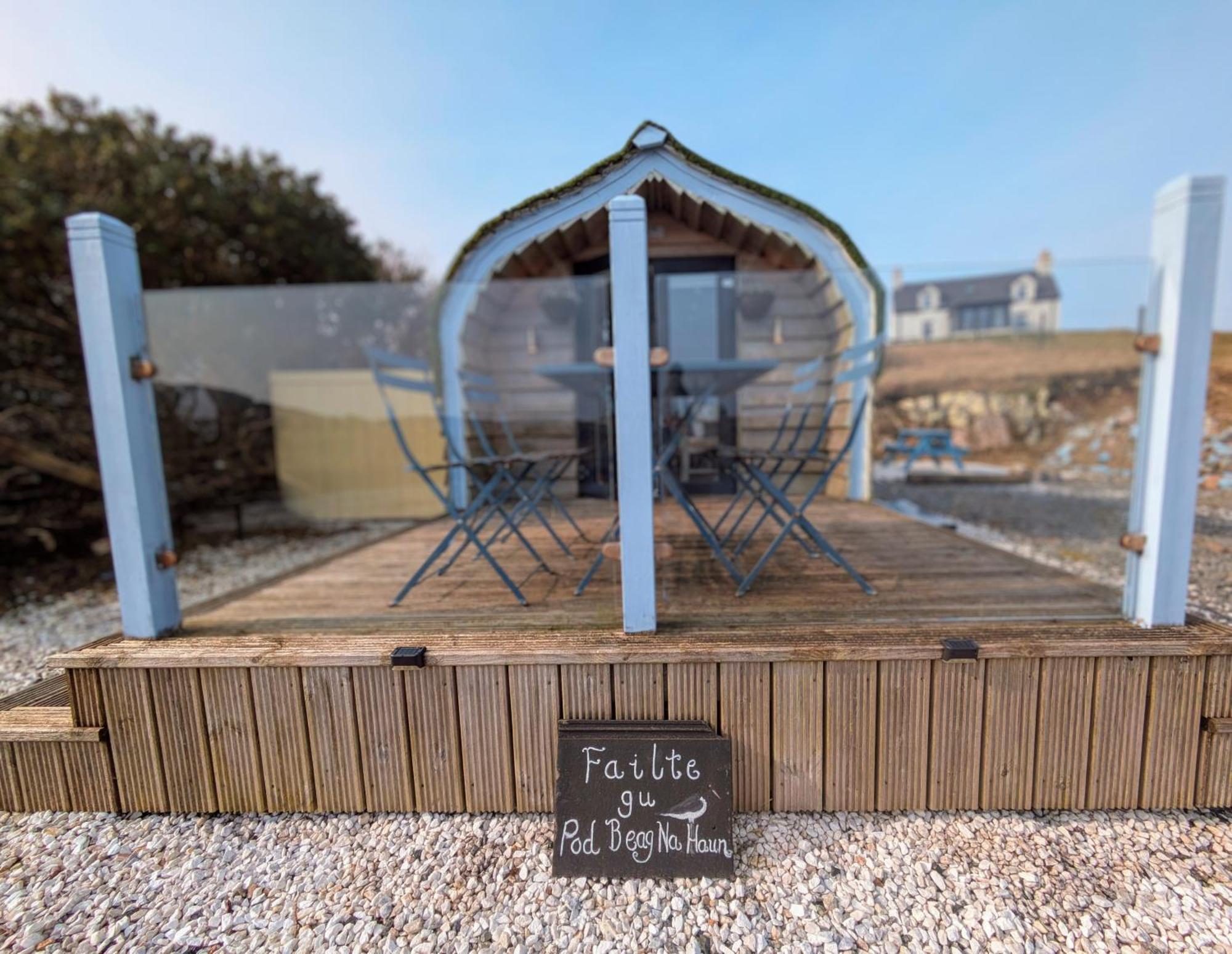 Glamping Pod for 2 Pod Beag Na Haun Eriskay Villa Exteriör bild